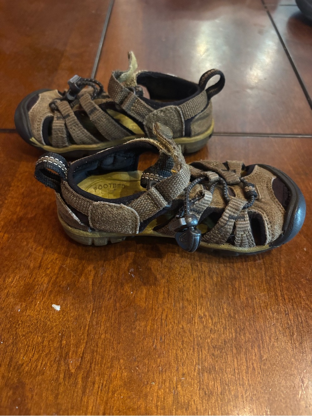 Kids Keen Seacamp CNX Sandals/Water Shoes Size 7 - Picture 4 of 6